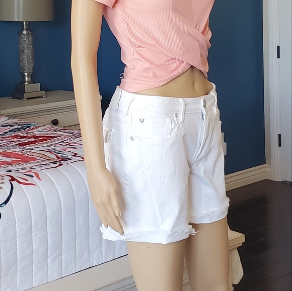 TRUE RELIGION EMMA SHORTS SZ 28 - Picture 5 of 15